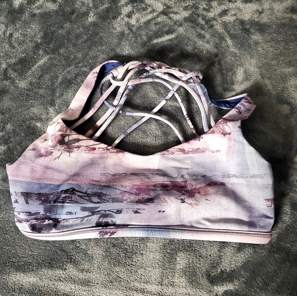 Lululemon Free To Be Wild Bra Size 8